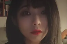 小说：你刚才傻笑啥呢？图片
