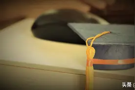 当回国买不起房找不到对象专业不吃香……留学的“诱惑”还大吗？｜国际背景板图片