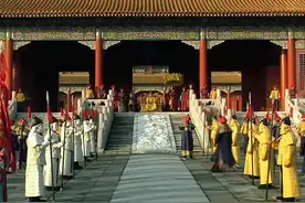 大清最后一次早朝：隆裕与溥仪同坐龙椅上，重要人物袁世凯未露面图片