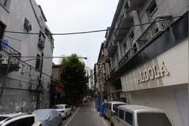 武汉城区最大旧货一条街：遍布二手物品，一代人回收记忆的老地方图片