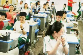 真贴心！天津这所高校，给高三学生免费发放解压神器！考生：喜欢的不得了！图片