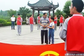 红色微电影《号声回荡》开拍 老戏骨徐才根小童星郭唐维主演图片