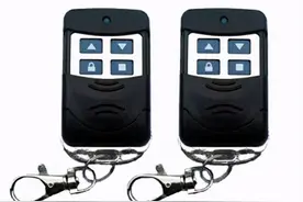 卷闸门遥控器怎么对拷，电动门遥控器钥匙怎么配对？图片