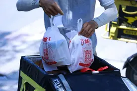 在外卖江湖“讨口饭吃”的生意：被骂作骗局，却爆发千亿商机图片