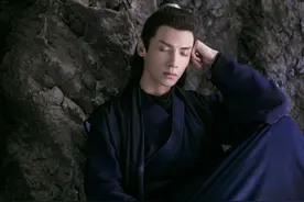 《姜萱》黑暗中你就是唯一的光，互相救赎的治愈系古言图片