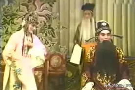 了解乾县人民剧团的前后图片