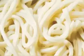 一次多量做手擀面条，保存起来，比吃挂面还方便图片