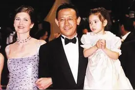 有种“偏心”叫姜文，两个儿子相貌平平，“混血女儿”颜值超高图片