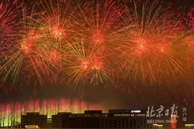 焰火打出“100”和五角星！鸟巢焰火最新高清大片来了图片