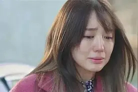 哭泣的女人图片