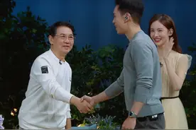 金晨爸爸对盛况满眼喜欢，却正眼不看卡斯柏，金莎：他是最好的图片