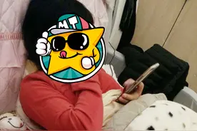 女子生完孩子4个月，感觉肚子里有东西在动，检查后家人不淡定了图片