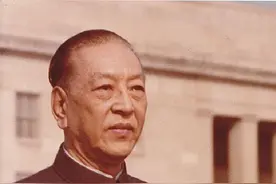 耿巍回忆爷爷耿飚：磊落平生忠义胆图片