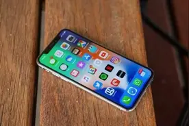 上市三年，iPhone X价格依然坚挺，但是对不起，再见图片