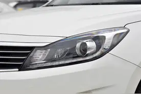 动力比K3强，现已跌破6万元，起亚福瑞迪不仅便宜，还很务实图片