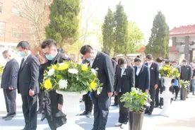让网络把思念捎给云端的亲人！石家庄举办网络直播共祭活动图片