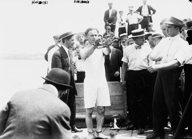 如果你不小心被活埋，如何争取生存机会，得以逃出生天呢？