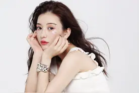 获赠上亿公寓晒包还自豪？比起“抠门”天王嫂，张馨月太高调图片