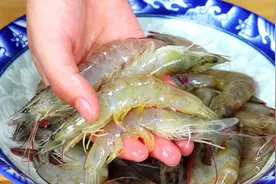 水煮大虾，到底是开水煮，还是冷水煮，其实做法都错了图片