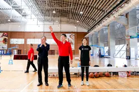 成功晋级全国总决赛！临沂一中女篮勇夺中国高中篮球联赛南赛区女子组冠军图片