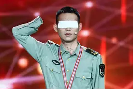 排雷英雄杜富国，和平年代立下一等功，如今政府赡养他终生图片