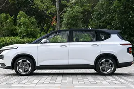 10万内落地的超实用7座MPV，宝骏RM-5到底有多强？图片