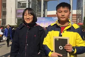 湖北725分高考女状元唐楚玥：语文成绩十年难遇，7岁豪言结果成真图片