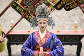 "心疼曹皇后"频上热搜，饰演者江疏影坦言，在爱情中她一直很被动图片