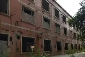 深圳万人老工厂搬离，员工不知所措，附近实体商家最心酸图片