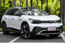 轴距2965mm，24万不到就能买！合资大七座堪称“价格屠夫”图片