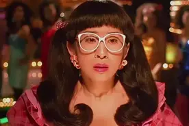 差点成为港姐的「丑女」吴君如背后的秘密往事图片