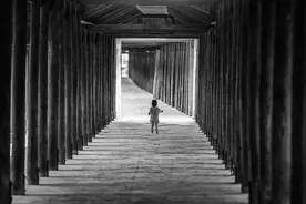 10年开锁匠自述：我撬了一辈子门，却始终打不开那道门图片