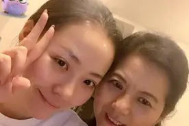 05超女10强：2个离婚2个幸福，黄雅莉领证，她们二人连绯闻也没有图片