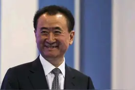 万达“独一无二”的女秘书曝光，只服务于王健林，年薪高达7位数图片