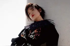 杜鹃风情女人味写真图片图片