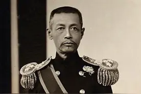 萨镇冰：曾是清朝海军总司令，听闻抗美援朝胜利时，老泪纵横图片