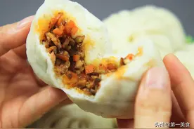 酱香胡萝卜大肉包太好吃了，皮薄馅多，酱香浓郁，每一口颗粒爆满图片