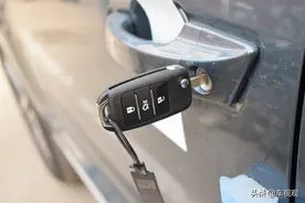 本来看好了东南DX3，最终听了朋友的话提了长安CS55图片