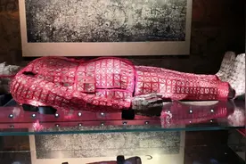 民工意外挖出南越王墓，出土两件逆天国宝，每件价值远胜24个亿图片