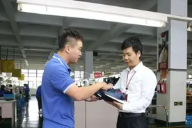 国外封锁近两百年的制鞋工艺，被这个温州“鞋匠”终结了图片