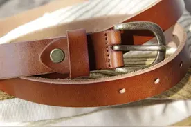 农村大集上20元现割牛皮带，是真的吗？为啥好多人喜欢？图片