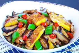 香菇和鸡蛋搭配怎么做好吃？这道特色家常菜告诉你，好吃又下饭图片