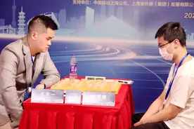 上海棋坛00后天才少年横空出世，打败新科冠军王廓，差点赢王天一图片