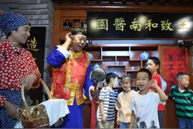 老字号直播带货，非遗日里叫卖“王致和”图片