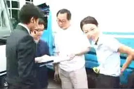 各自存在彼此心里的人 刘德华郑秀文“孤男寡女”幕后拍摄花絮图片