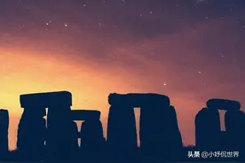 夏威夷海滩上的诡异熔岩？细数7个较为罕见的自然奇观图片