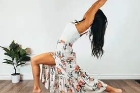 10 个瑜伽拉伸放松全身，疏通经络，改善柔韧性图片