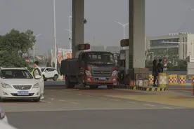 司机看见北斗记录仪就怕？卡友：闻风丧胆、状况频出图片