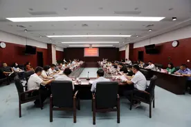 青岛市人大常委会预防未成年人犯罪“一法一条例”执法检查座谈会在青岛中院召开图片