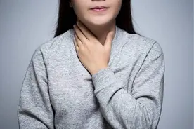 病人拒绝做检查，声称上个月刚刚做过检查，医生的做法值得点赞图片